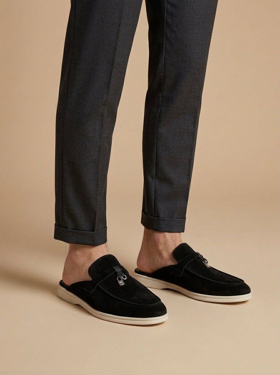 Hommes Mules Mocassins en Daim à Talon Ouvert avec Détail Métallique et Semelle en Caoutchouc Noir