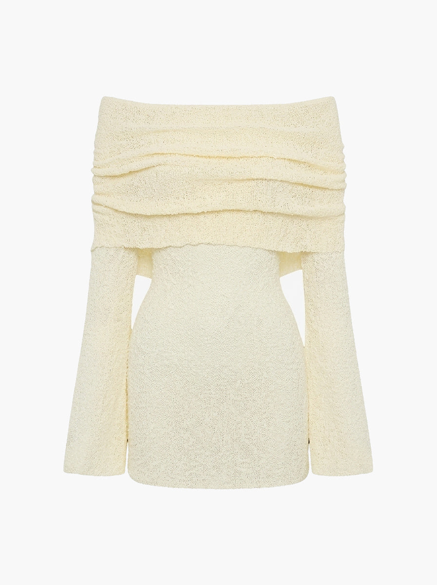 Femme robe courte à encolure bardot drapée et manches longues 6