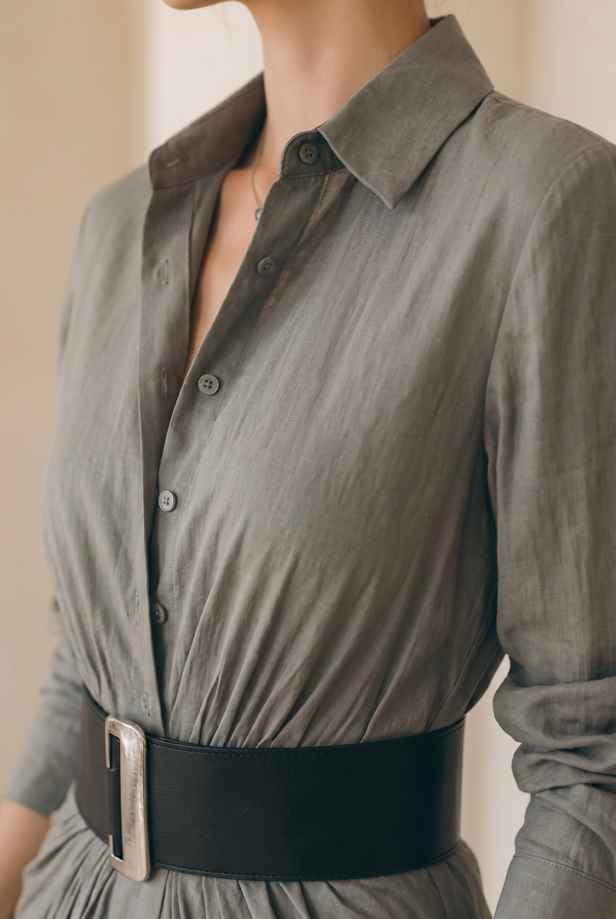 Robe chemise longue à manches longues avec col à revers pour femme 4
