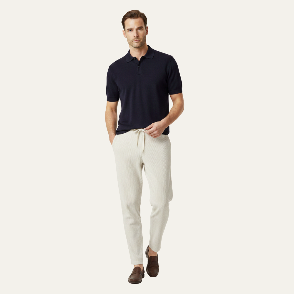 Homme pantalon avec taille élastique et cordon de serrage et jambe droite