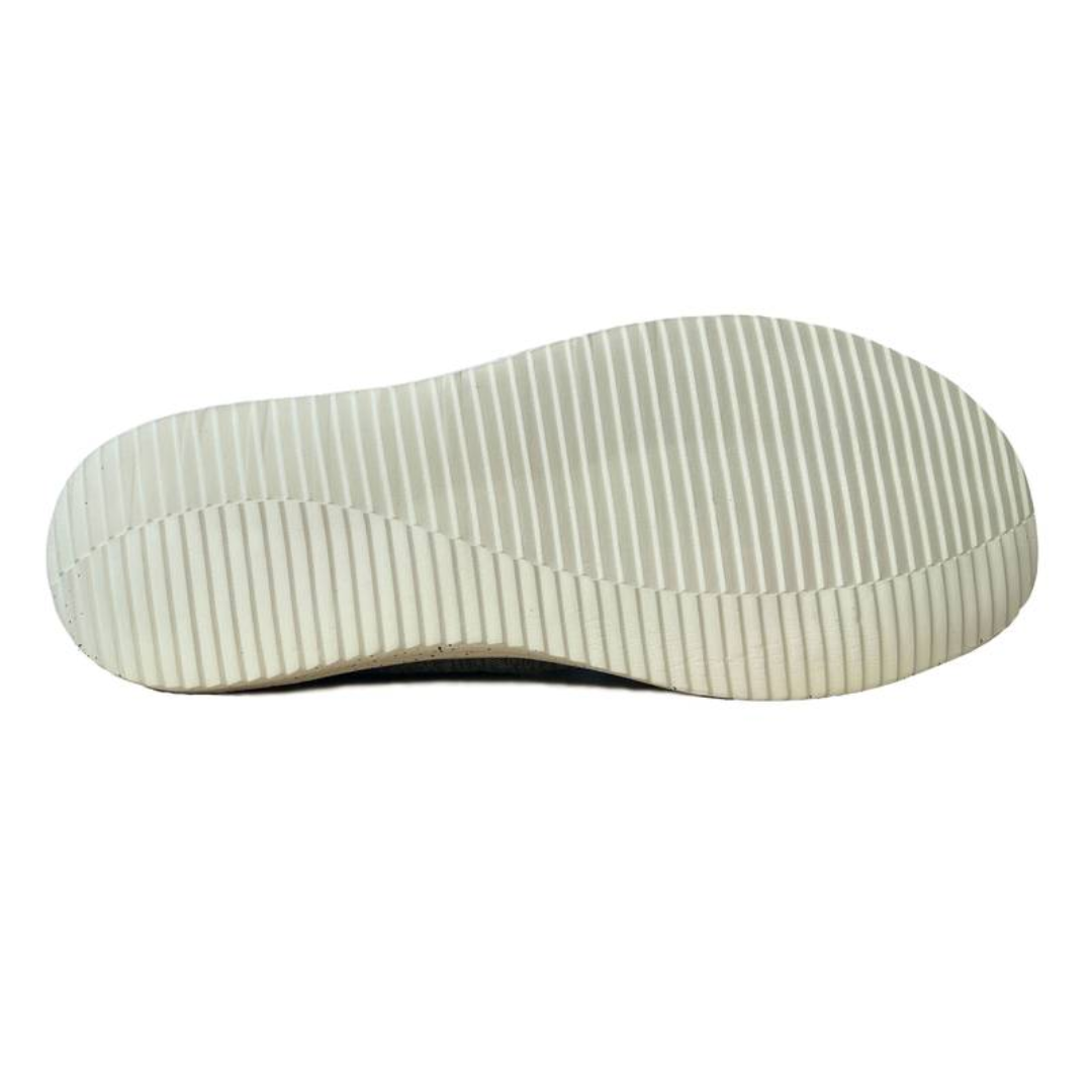 Chaussures à lacets pour homme avec surface texturée et semelle contrastée