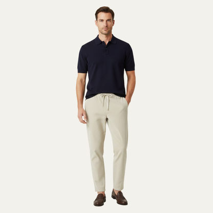 Homme pantalon avec taille élastique et cordon de serrage et jambe droite