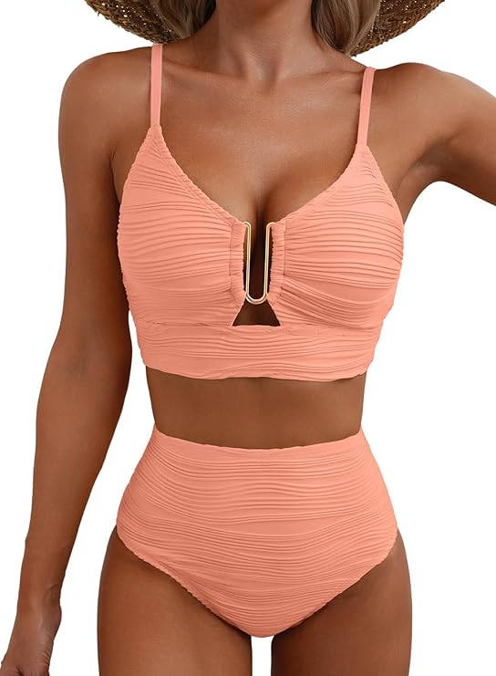 Femme Bikini deux pièces à texture gaufrée avec détail métallique en U et culotte taille haute | imported-image-17