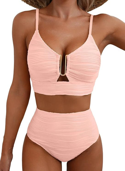 Femme Bikini deux pièces à texture gaufrée avec détail métallique en U et culotte taille haute | imported-image-13