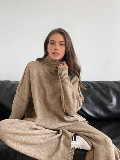 Ensemble en maille pour femme avec pull à col roulé et pantalon large