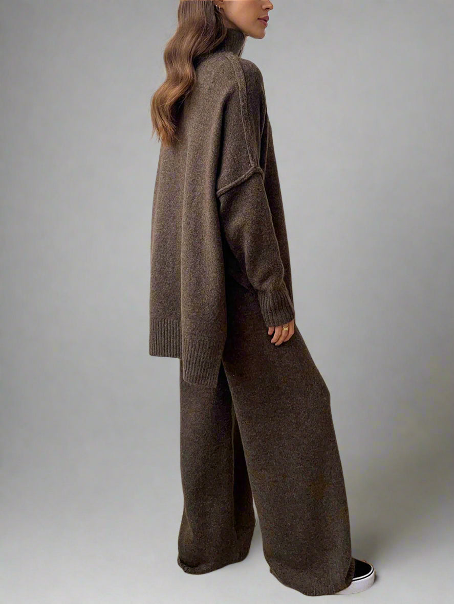 Ensemble en maille pour femme avec pull à col roulé et pantalon large