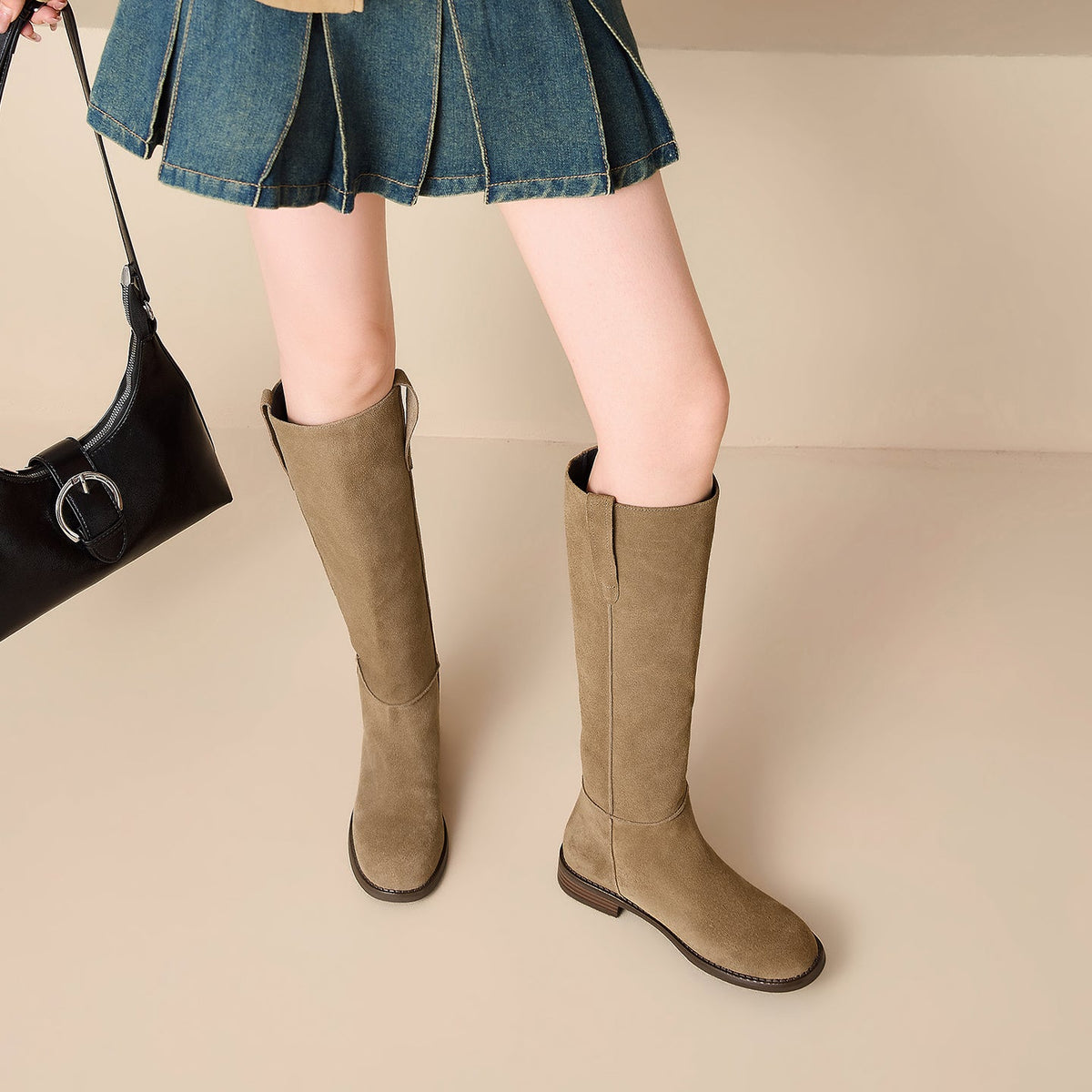 Bottes hautes en daim pour femme 3