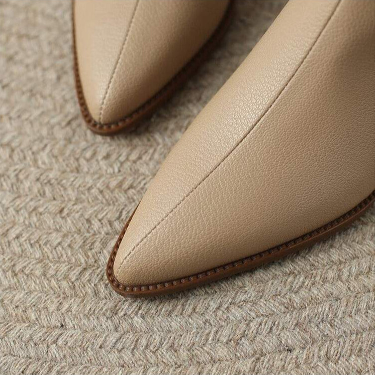 Bottines à bout pointu pour femme avec talon bloc 8