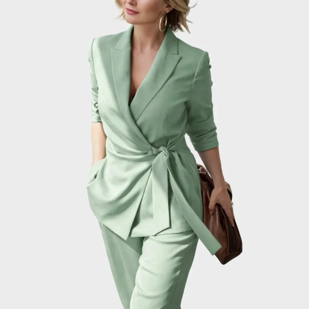 Ensemble assorti blazer et pantalon pour femme 6