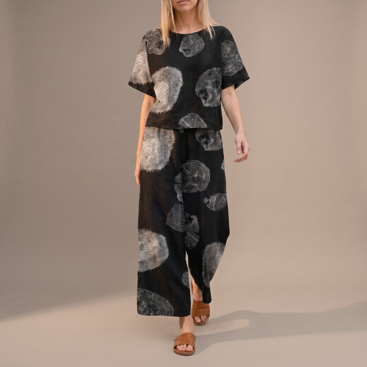 Ensemble coordonné pour femme avec imprimé cernes d'arbre 9
