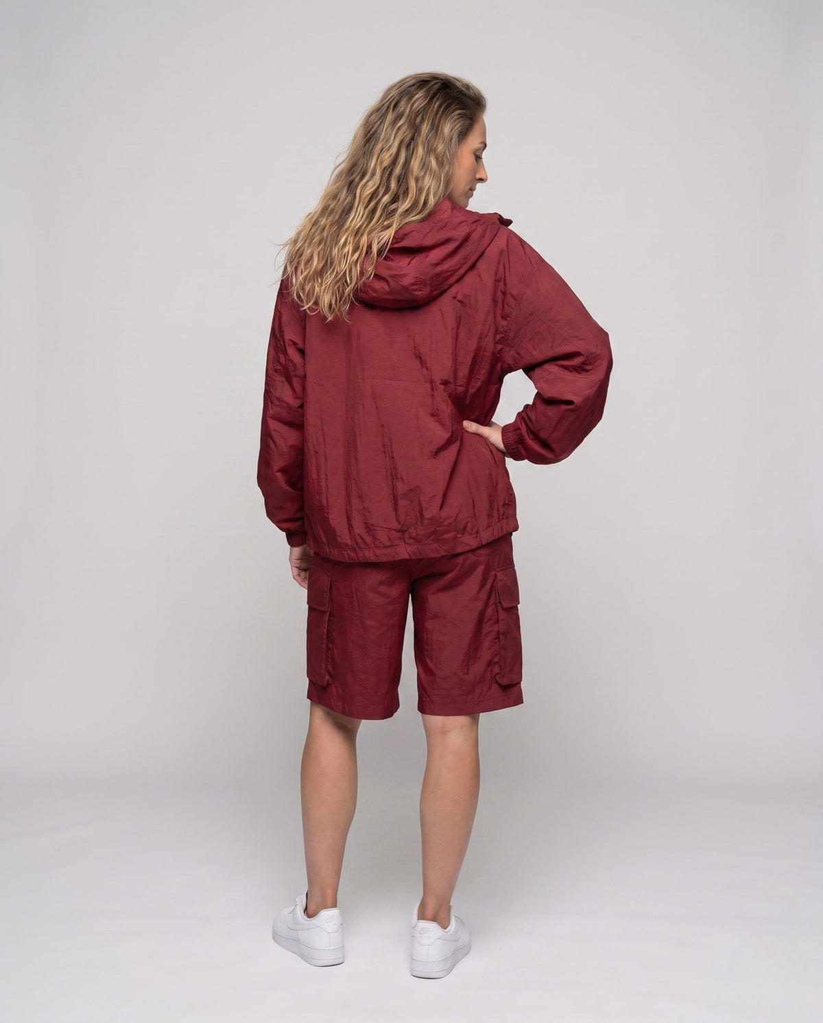 Ensemble coupe-vent zippé à capuche pour femme 12