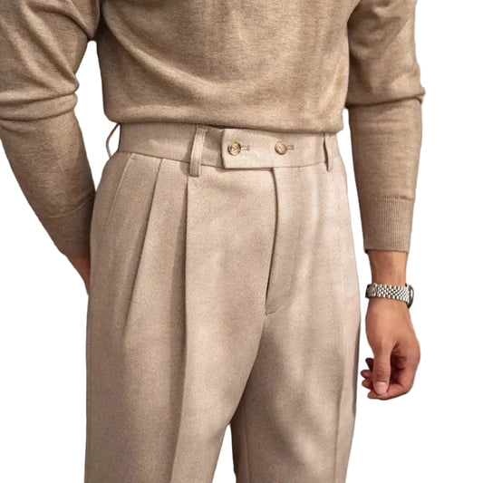 Pantalon homme taille haute avec plis sur le devant