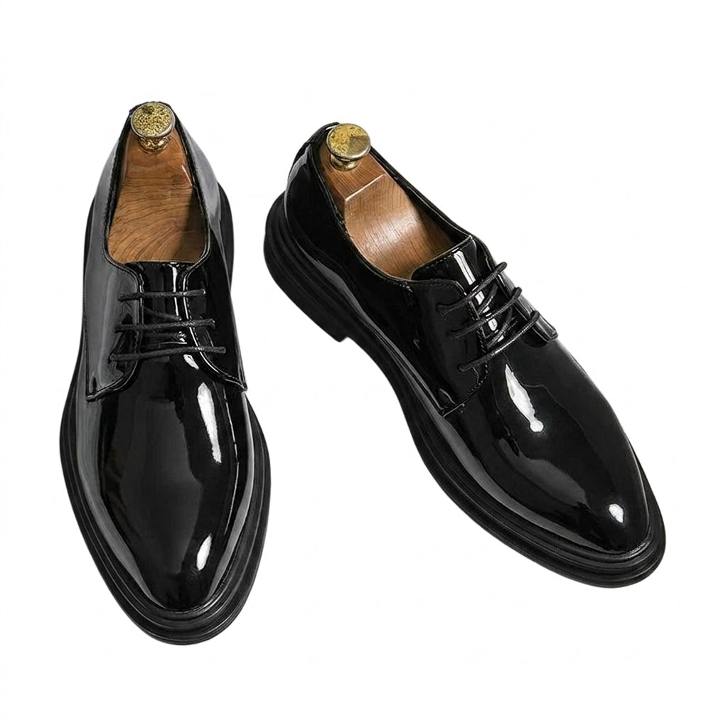Hommes - Chaussures Derby à fini verni et semelles épaisses Noir Verni