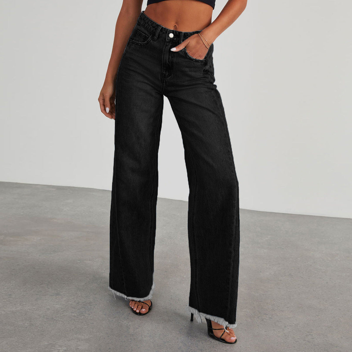 Jean large taille haute pour femme avec ourlet effiloché 2