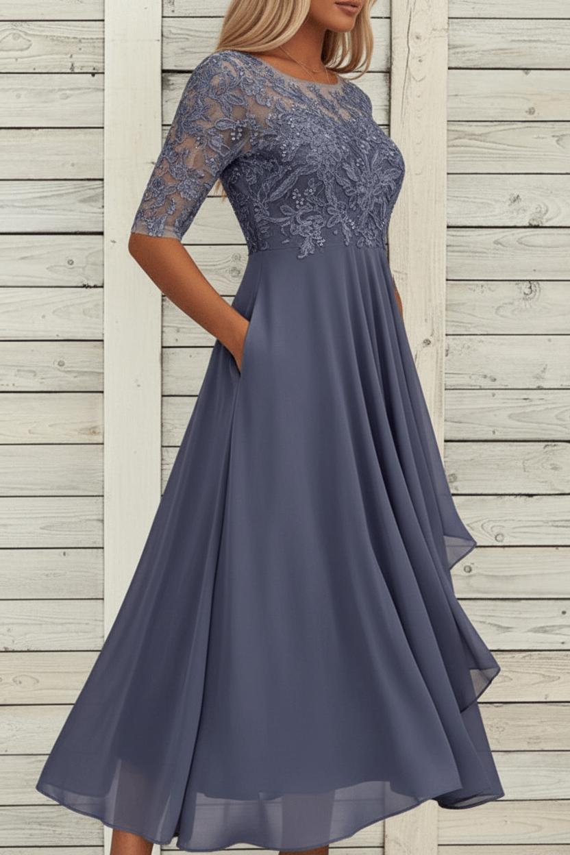 Robe femme avec haut en dentelle et jupe évasée