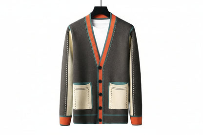 Cardigan pour femme avec encolure en V et fermeture boutonnée