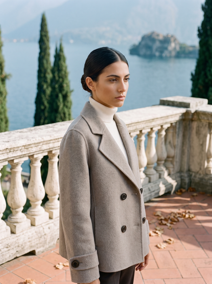 Manteau court pour femme avec revers et boutons 6