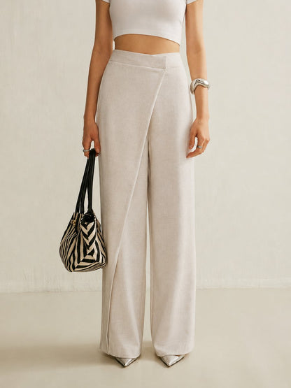 Pantalon large asymétrique pour femme 4