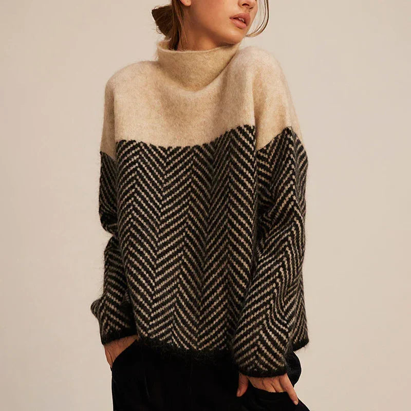 Pull en maille à motif chevron et col montant pour femme 5