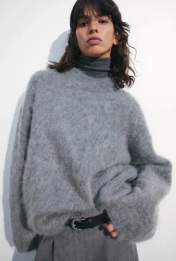 Pull en maille pour femme avec col rond et épaules tombantes 2