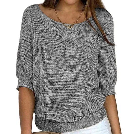 Pull femme à manches trois-quarts et col dégagé