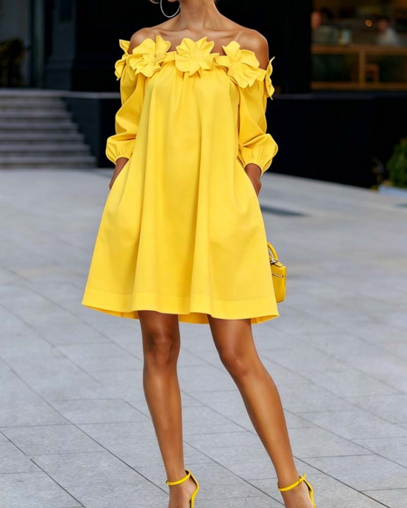 Robe courte femme à épaules dénudées avec applications florales 3D 3