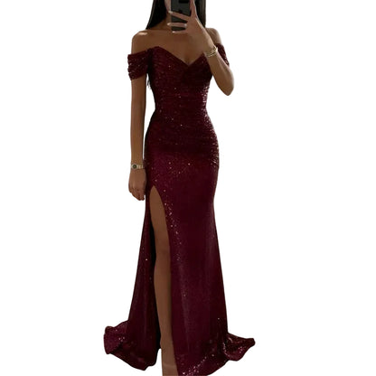 Robe de soirée pour femme avec décolleté épaules dénudées et ornements de sequins-Maxi Dress-Gigié