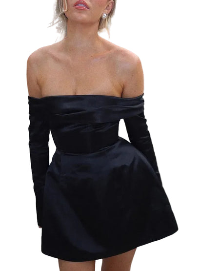 Robe femme courte à épaules dégagées avec manches longues