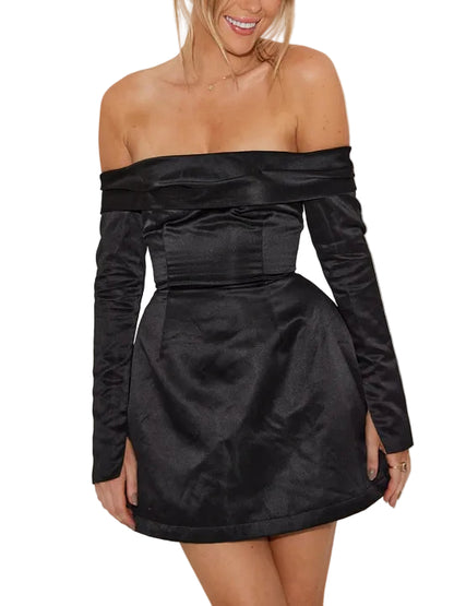 Robe femme courte à épaules dégagées avec manches longues