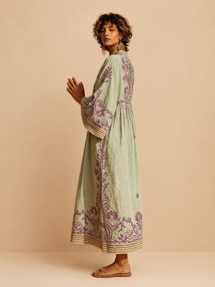 Robe longue brodée pour femme avec manches larges 4