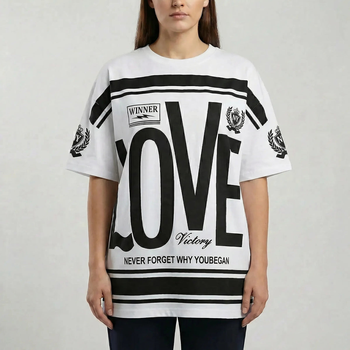 T-shirt oversize à imprimé graphique pour femme 6