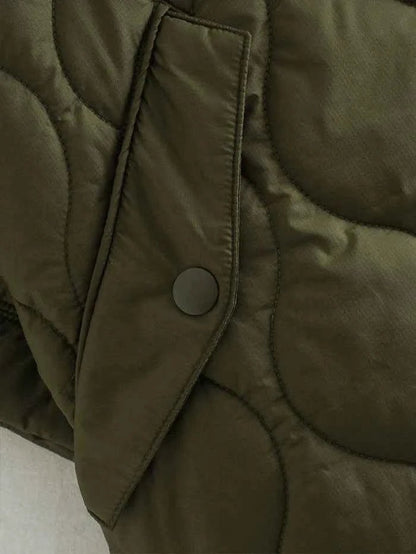 Veste cape matelassée pour femme avec col montant 7