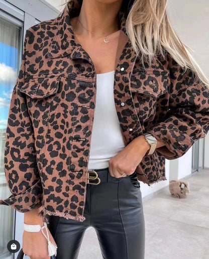 Veste en jean oversize à imprimé léopard pour femme 6