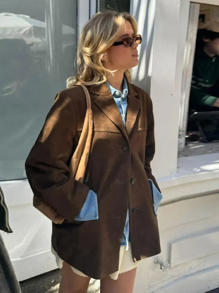 Veste pour femme avec col et boutons 6