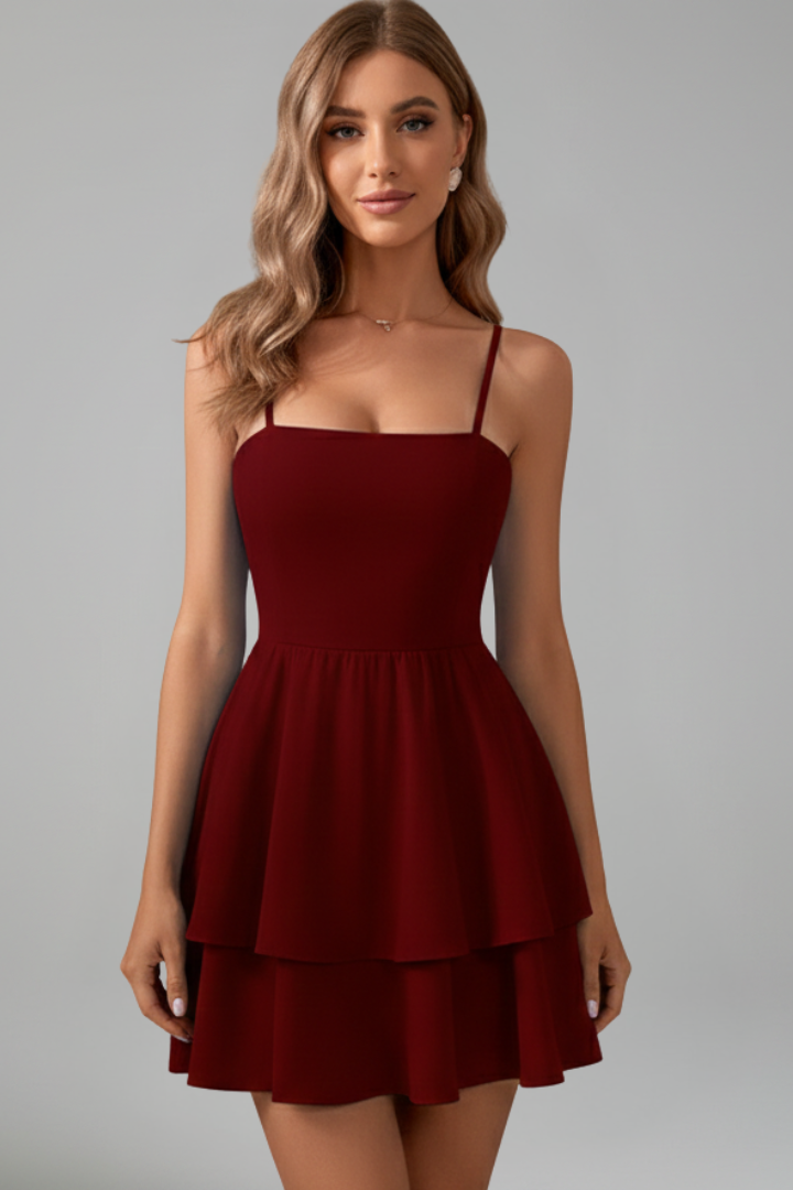 Femme Robe Courte à Bretelles Fines et Jupe à Deux Niveaux