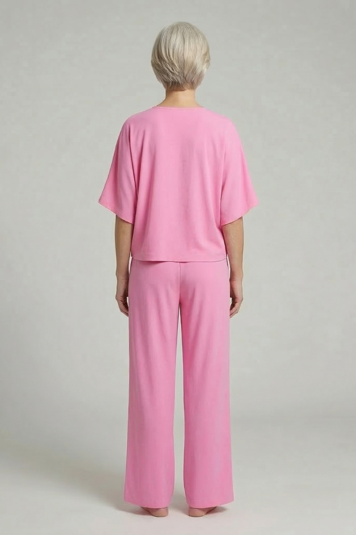 Ensemble deux pièces femme avec haut à col en V et pantalon large