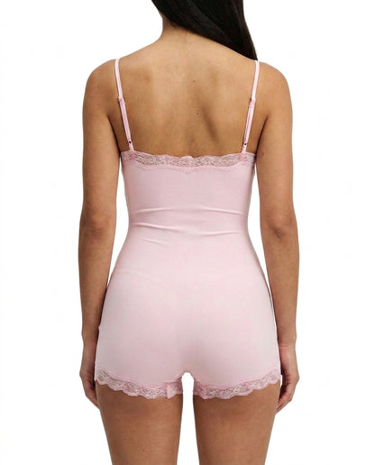 Femme Combishort sans manches à bretelles réglables et bordure en dentelle | imported-image-2