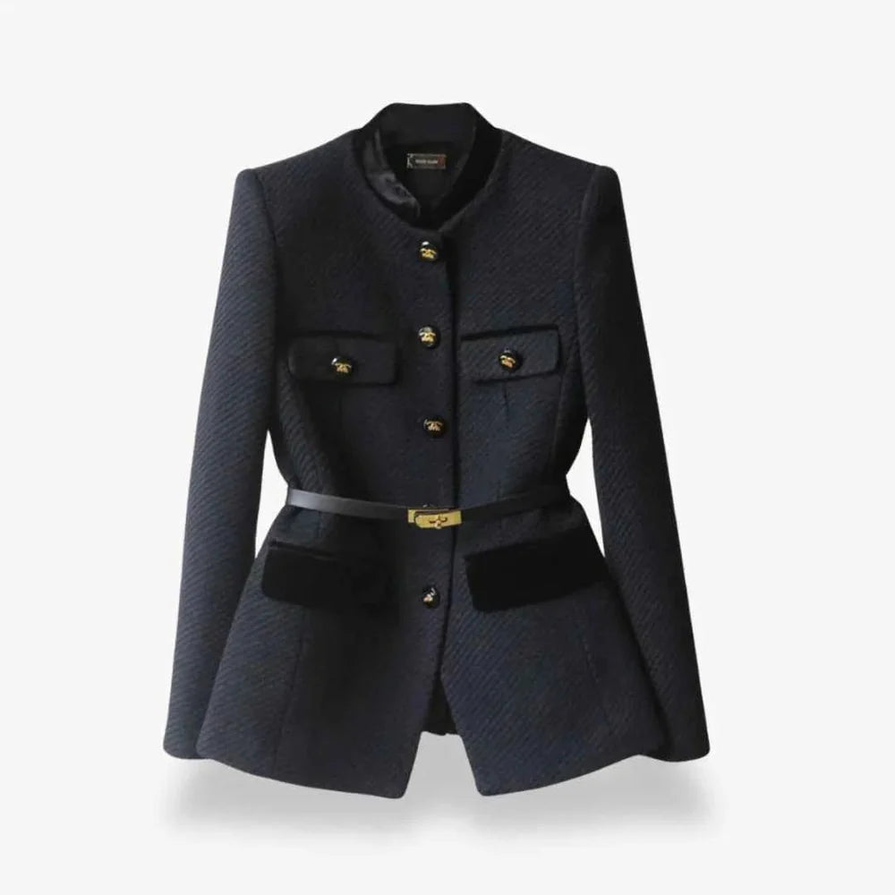Blazer ajusté structuré avec finitions contrastées pour femme-Blazer Woman-Gigié