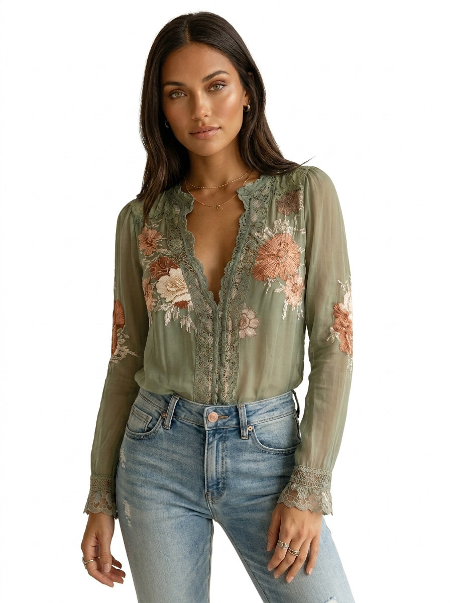 Blouse en mousseline brodée pour femme avec bordure en dentelle 1