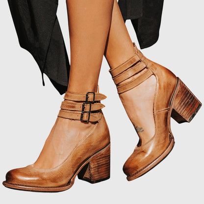 Bottines Fermées pour Femme avec Découpes Latérales, Trois Brides à Boucles et Talon Bloc-Men Shoes-Gigié