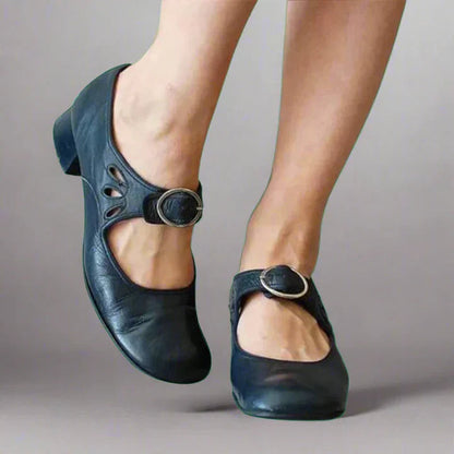 Chaussures Mary Jane pour femme avec bride à boucle et découpes-Women Shoes-Gigié