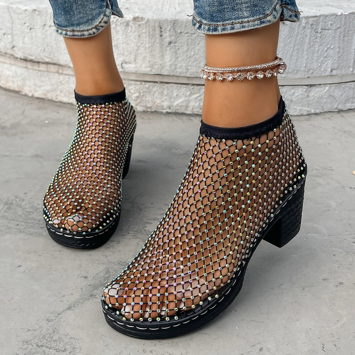 Chaussures Montantes en Maille avec Détails en Strass et Talon Bloc-Boots Female-Gigié