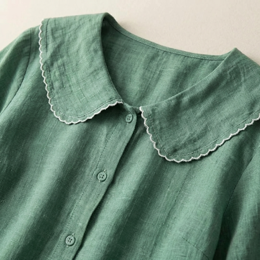 Chemisier femme avec fermeture boutonnée et col arrondi-Blouse for women-Gigié