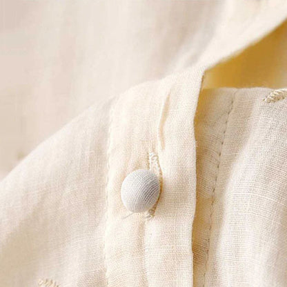 Chemisier pour femme avec patte de boutonnage, encolure arrondie et structure florale-Blouse for women-Gigié