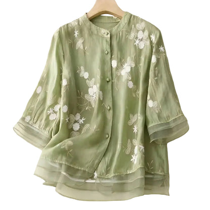Chemisier pour femme avec patte de boutonnage, encolure arrondie et structure florale-Blouse for women-Gigié
