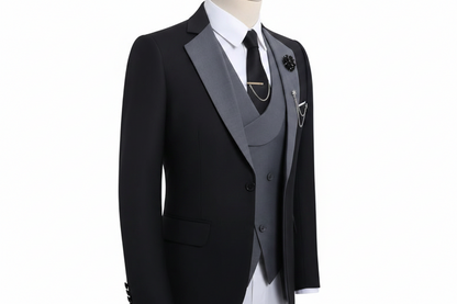 Costume homme trois pièces avec revers contrastés et gilet croisé-Suit Man-Gigié