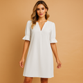 Robe femme manches courtes avec encolure en V et poignets à volants