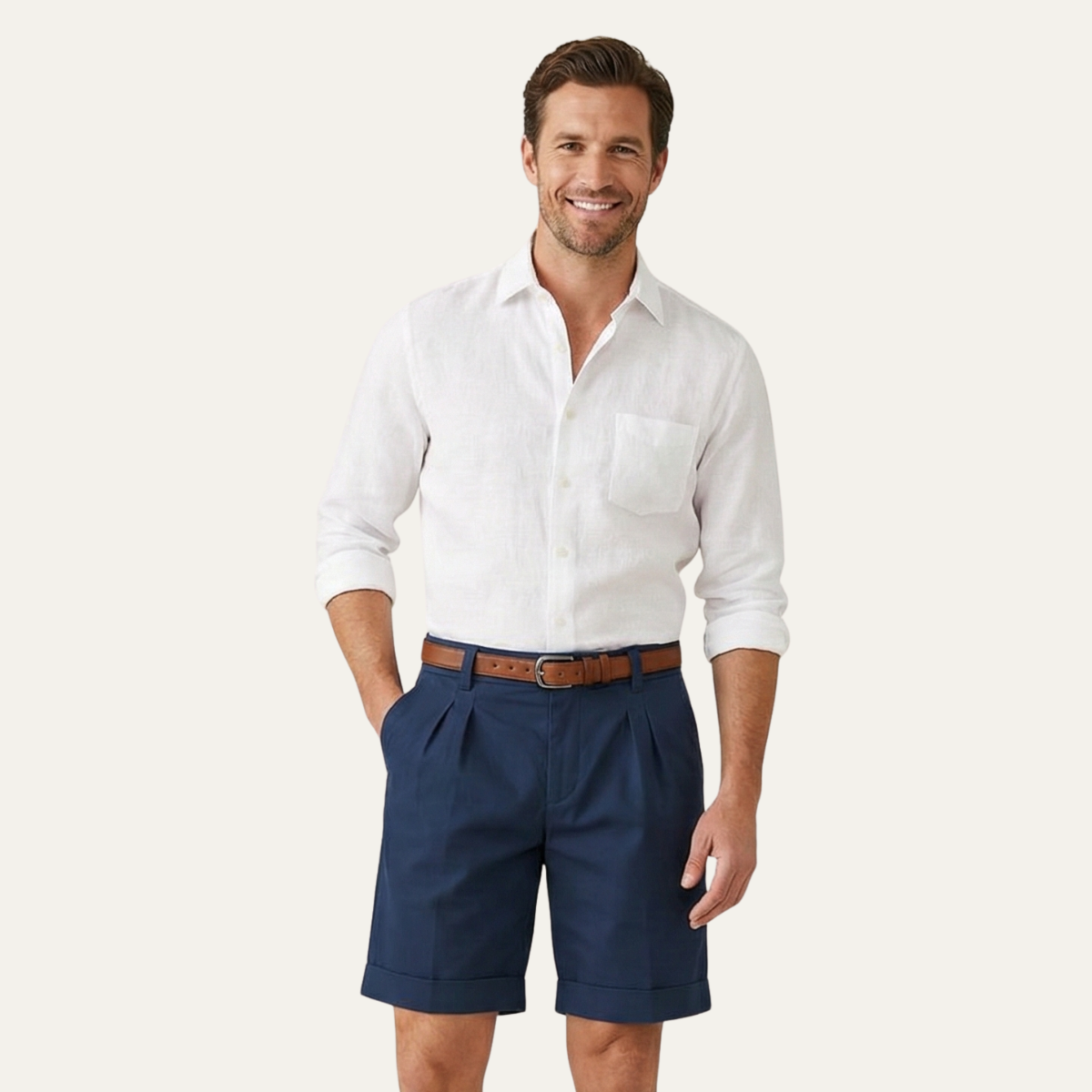 Short Homme avec Plis et Ceinture