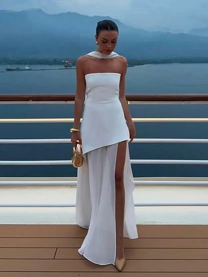 Robe longue femme sans bretelles avec panneau foulard au cou et jupe fendue