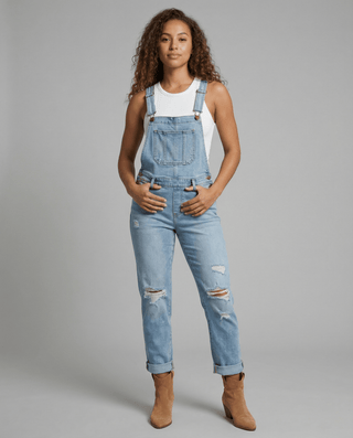 Salopette en denim pour femme avec poche poitrine et bretelles réglables